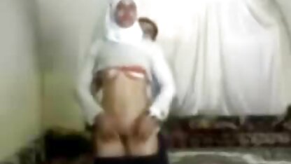 A Gia Derza melhores filmes porno americano a fazer sexo com o padrasto.