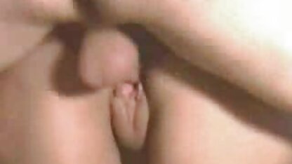 Mulheres jovens russas a meter dedos na vagina. filmes americanos pornos