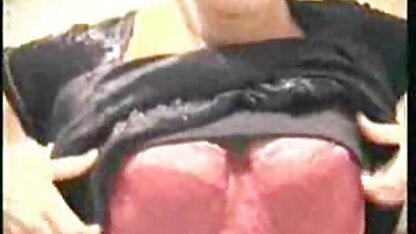 Um negro a comer a ruiva sem xvídeo pornô americano o gandon.