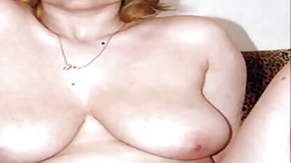A Leah fode o namorado na cama. os melhores filmes porno americano