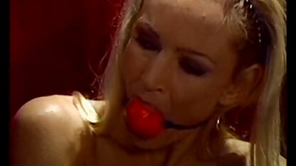 Sexo com o melhor do pornô americano a secretária no escritório.