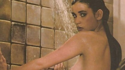 Ele é treinado e fodido. filme porno gratis americano